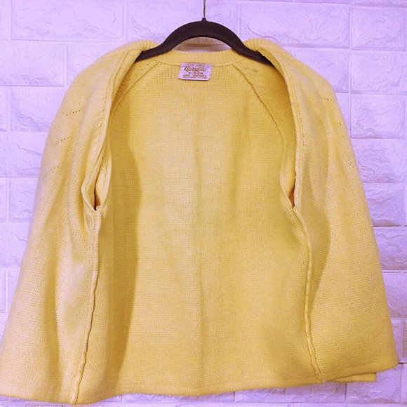 Vintage 50s-60s Cardigan Yellow Diamond Knit - Picture 7 of 13